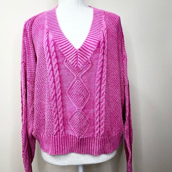 POL Mineral Washed Pink Cable Knit Relaxed Fit Sweater Medium - Picture 2 of 11